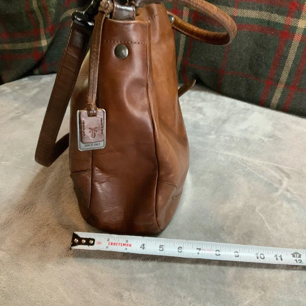 Frye Melissa Cognac Brown Leather Hobo Crossbody Bag Shoulder Tote